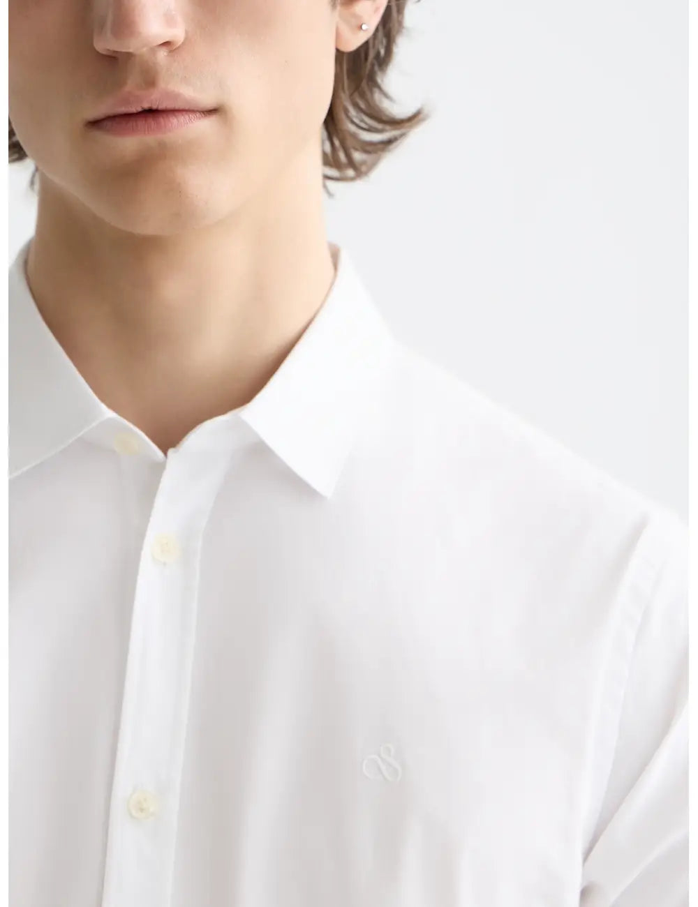Poplin Solid Shirt detail view by Scotch & Soda