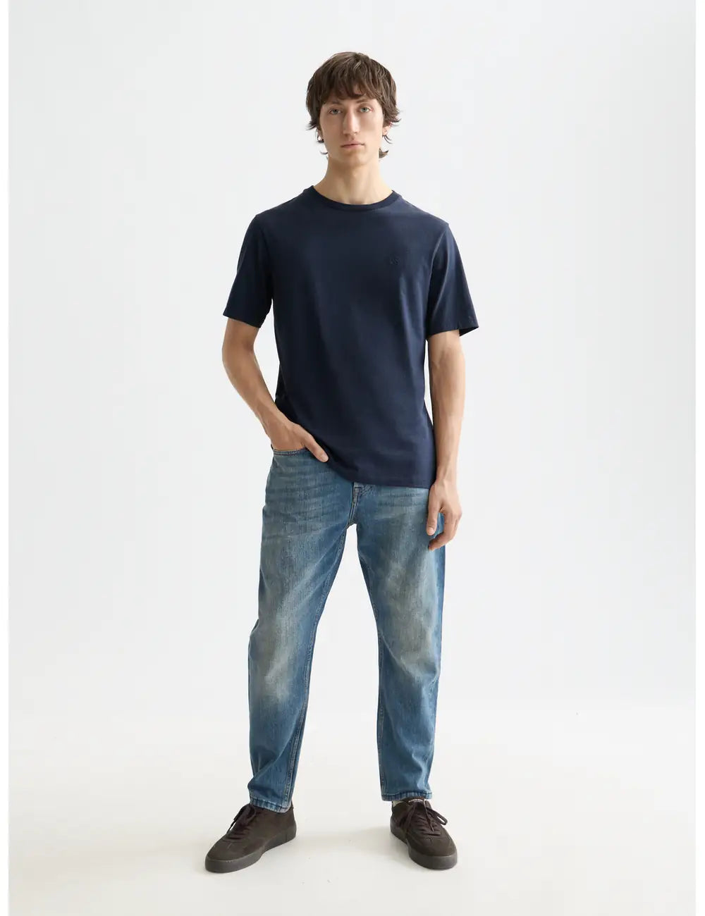 Logo T Shirt full model shot showing overall fit by Scotch & Soda
