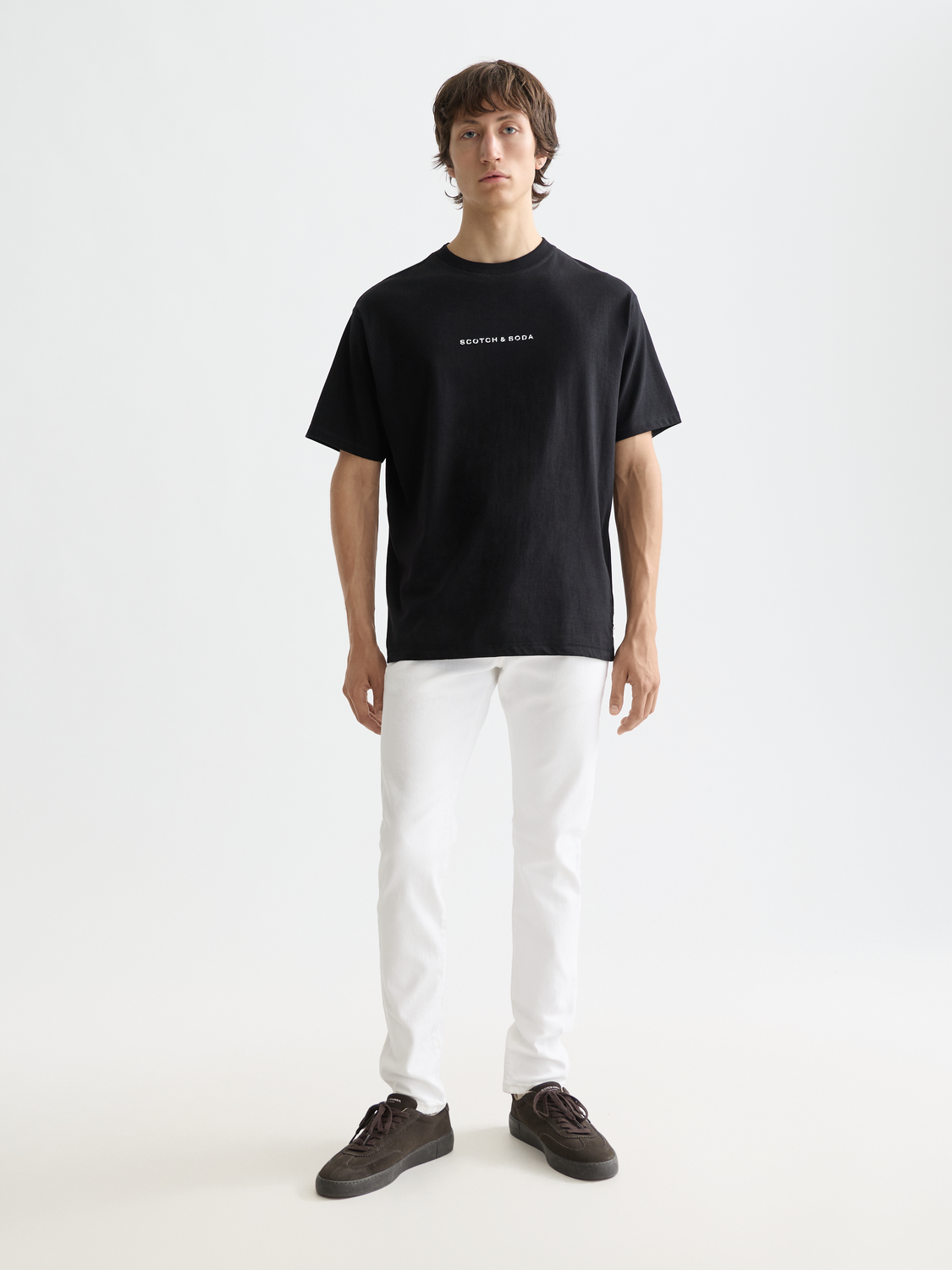 Essentials LOGO FRONT CHEST T-SHIRT
