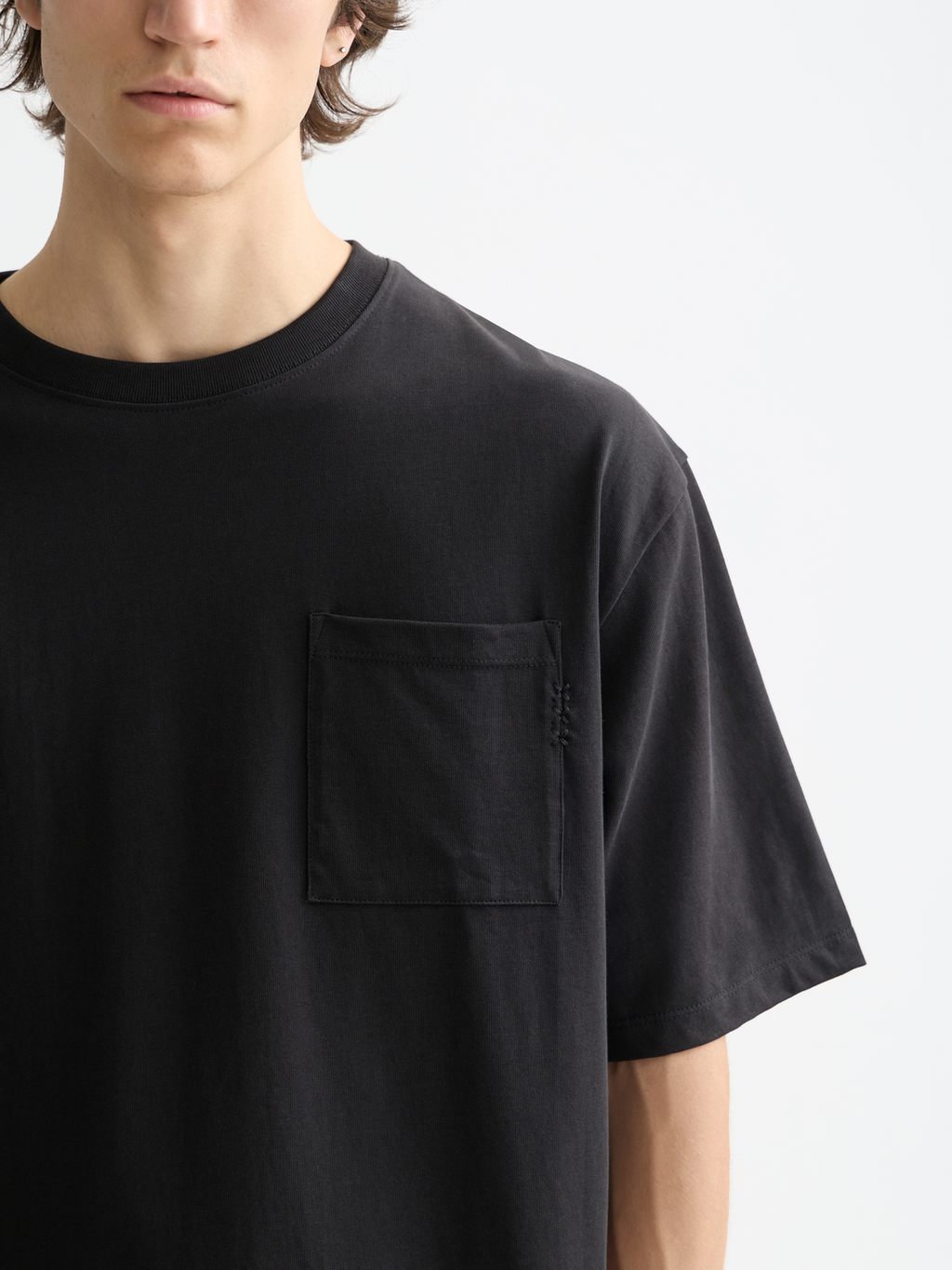 Essentials 3 CROSSES LOOSE POCKET T-SHIRT