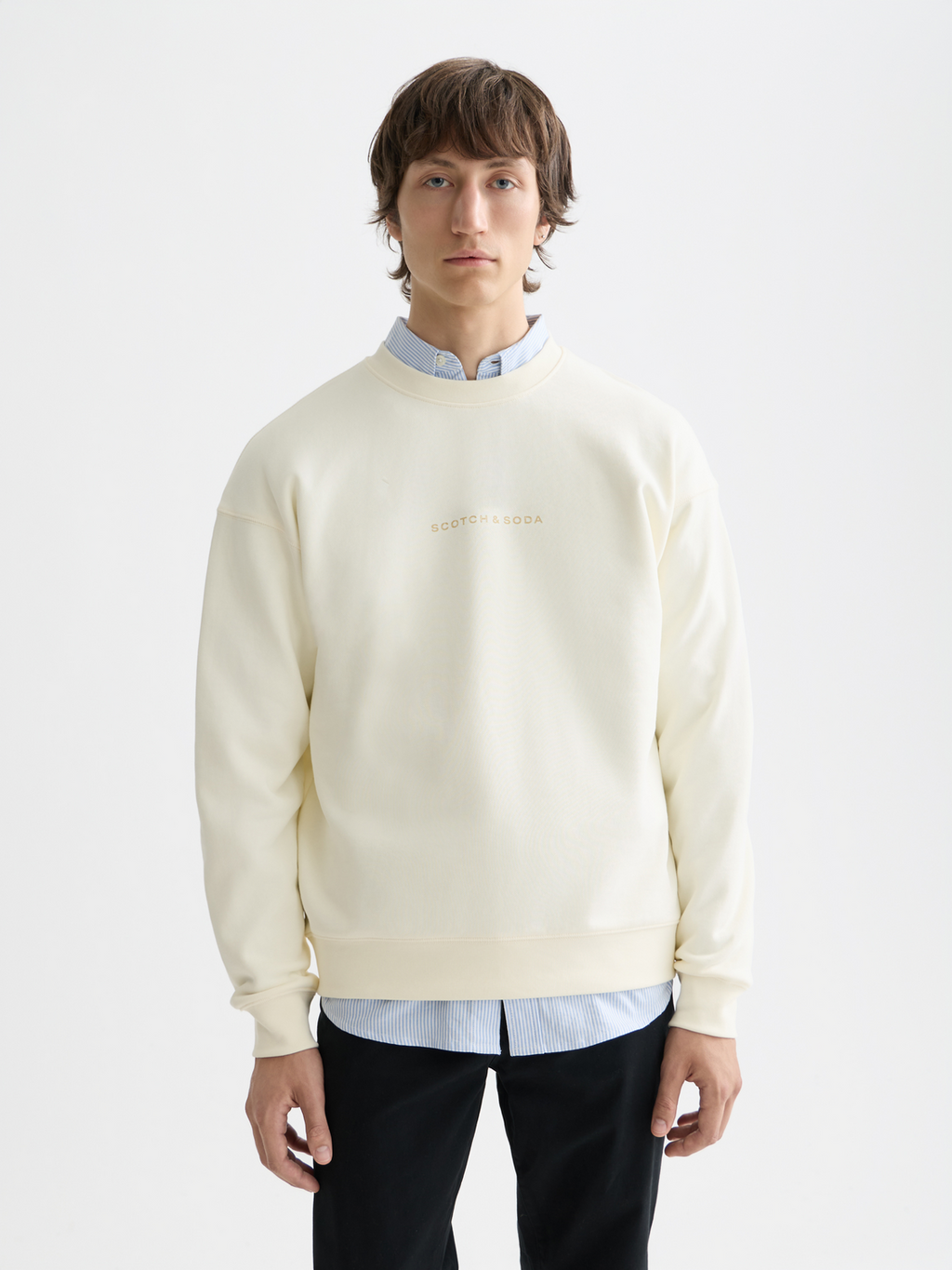 Essentials LOGO FRONT CHEST SWEATSHIRT