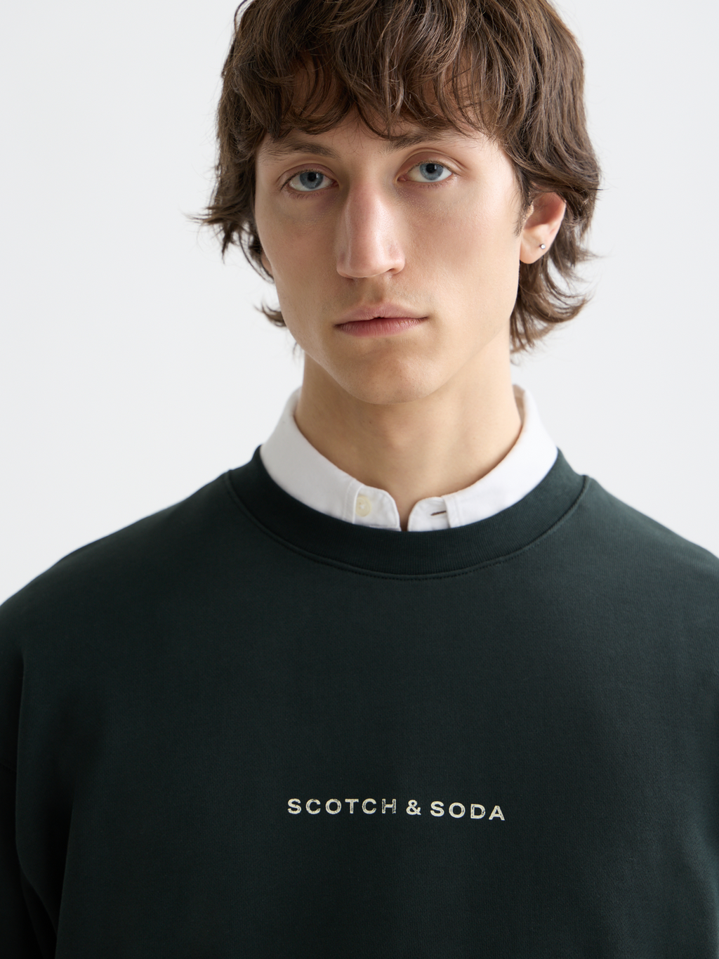 Essentials LOGO FRONT CHEST SWEATSHIRT
