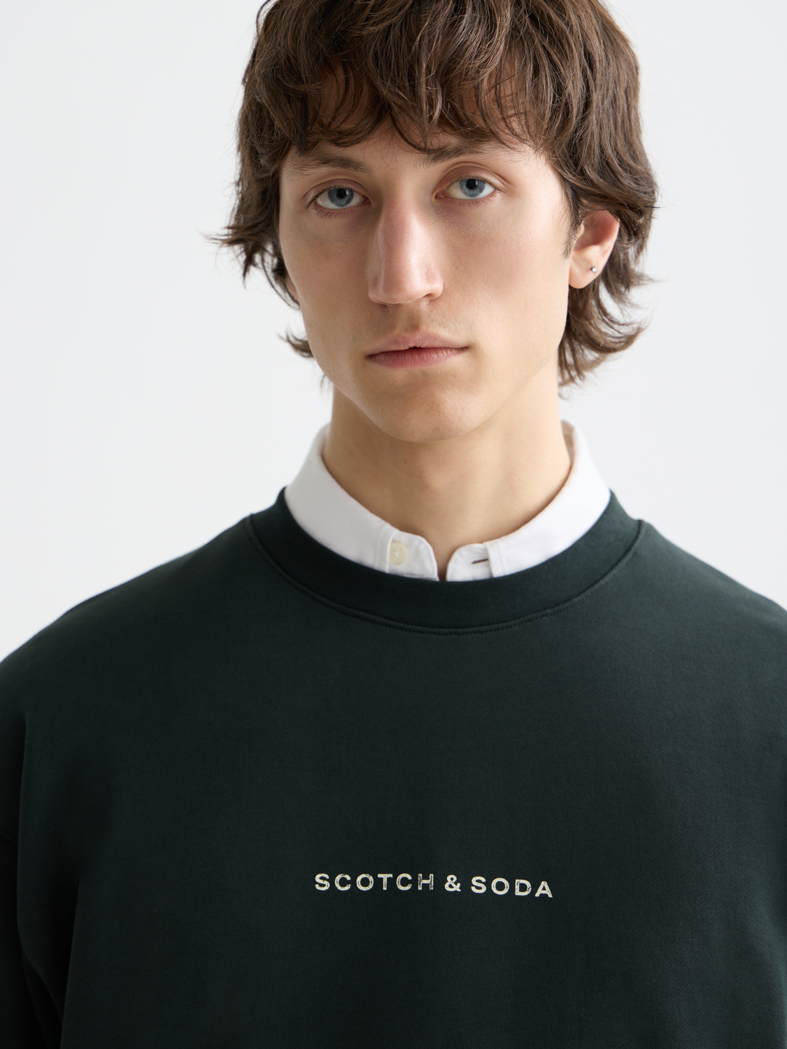 Essentials LOGO FRONT CHEST SWEATSHIRT