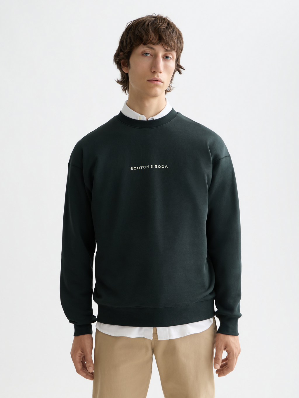 Essentials LOGO FRONT CHEST SWEATSHIRT