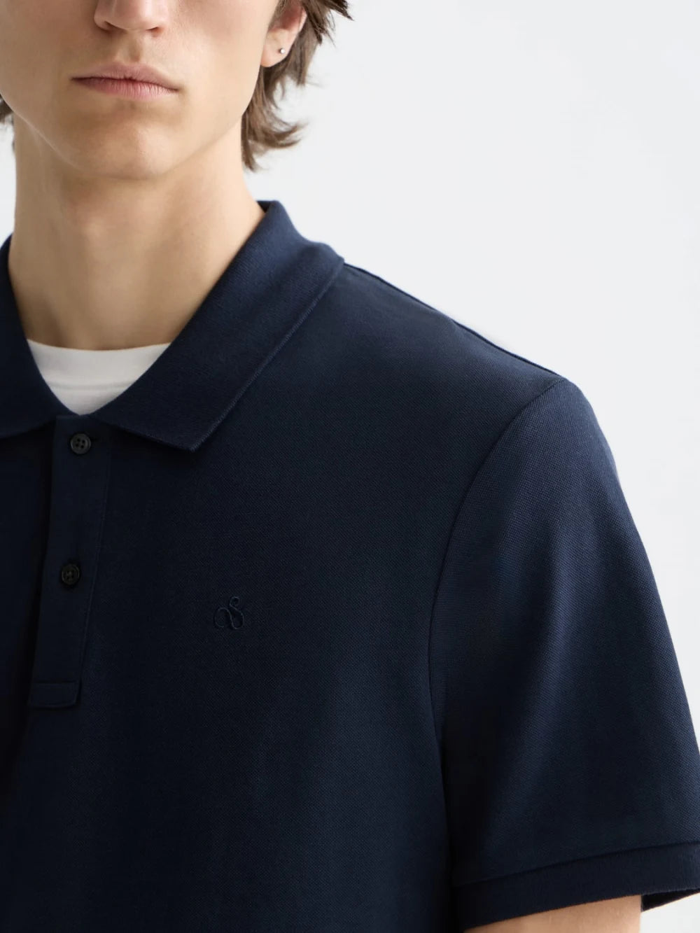 logo-pique-polo-2 detail shot by Scotch & Soda