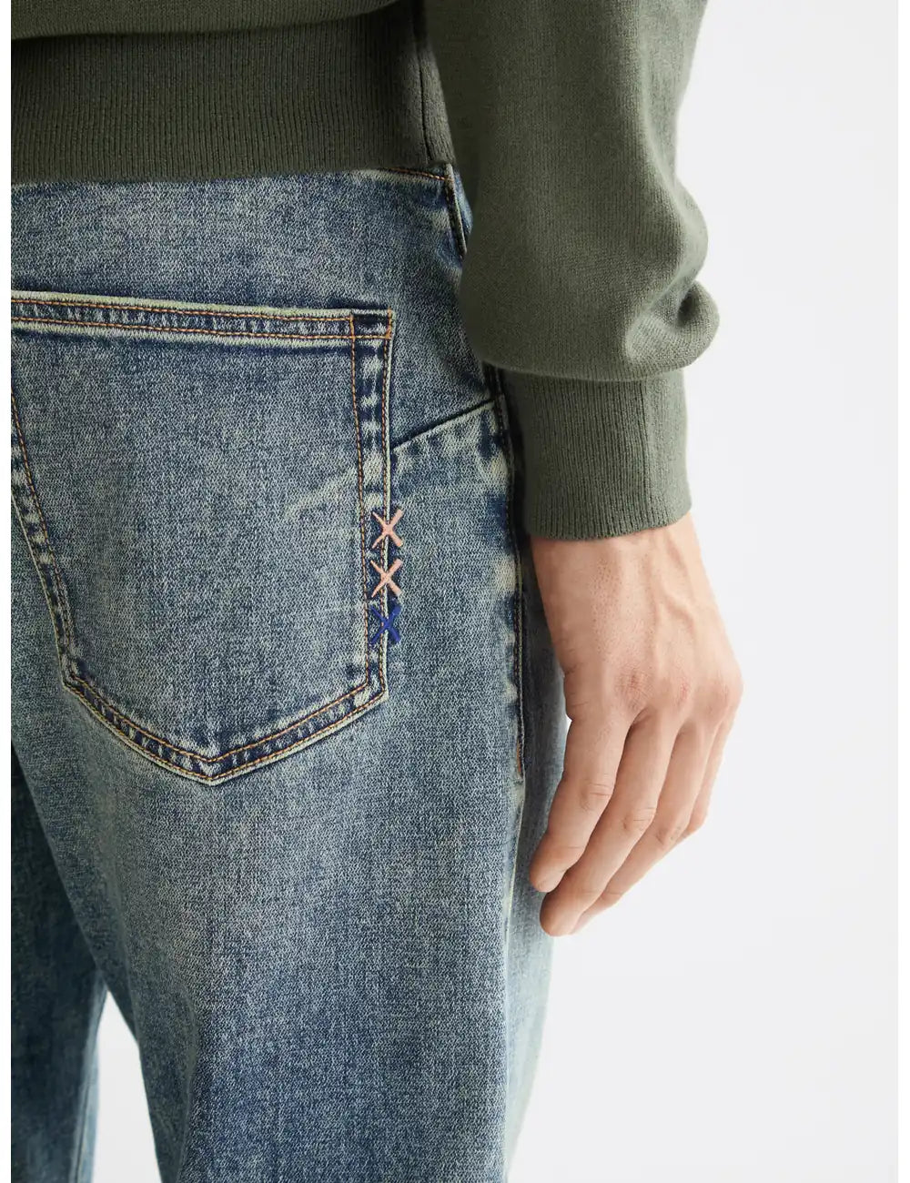 Zee Straight Jeans detail view by Scotch & Soda