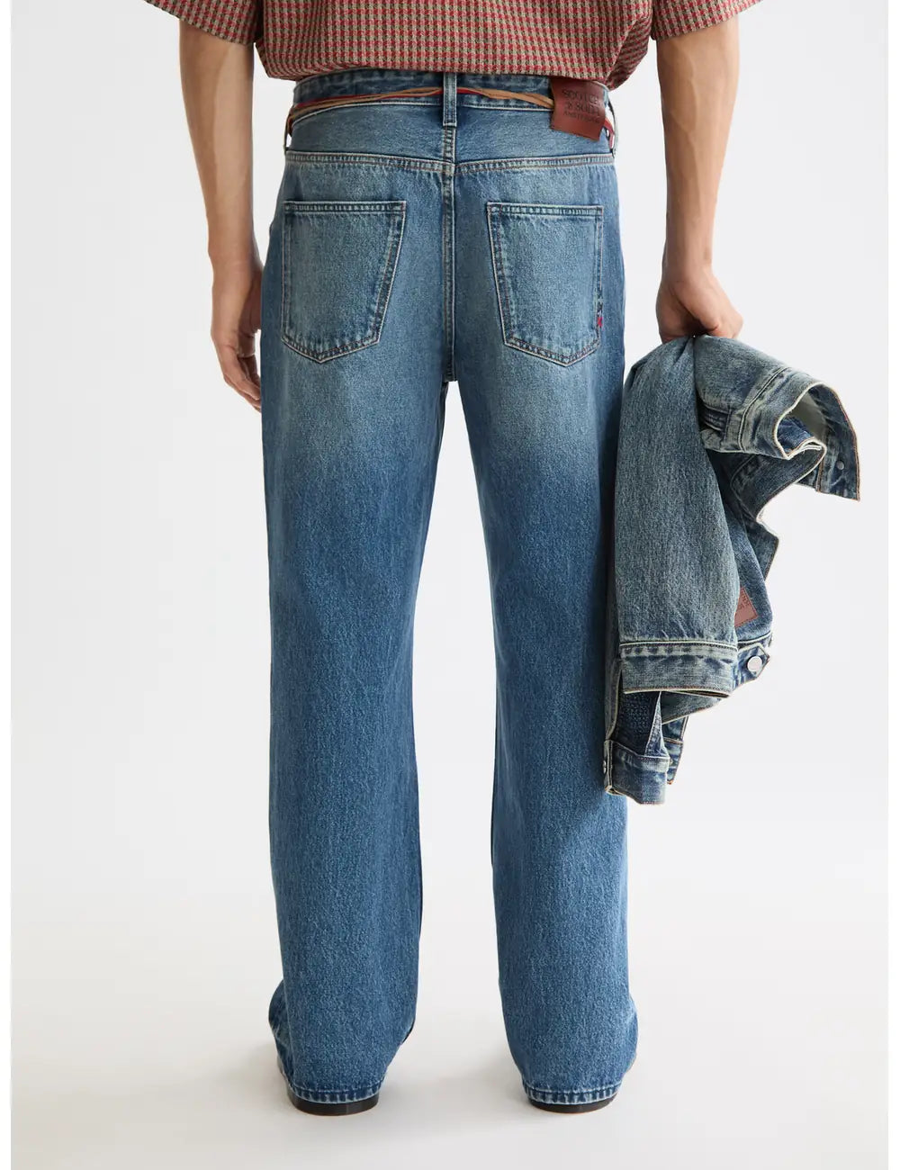 Beat Bootcut Jeans detail shot showing fabric and craftsmanship by Scotch & Soda