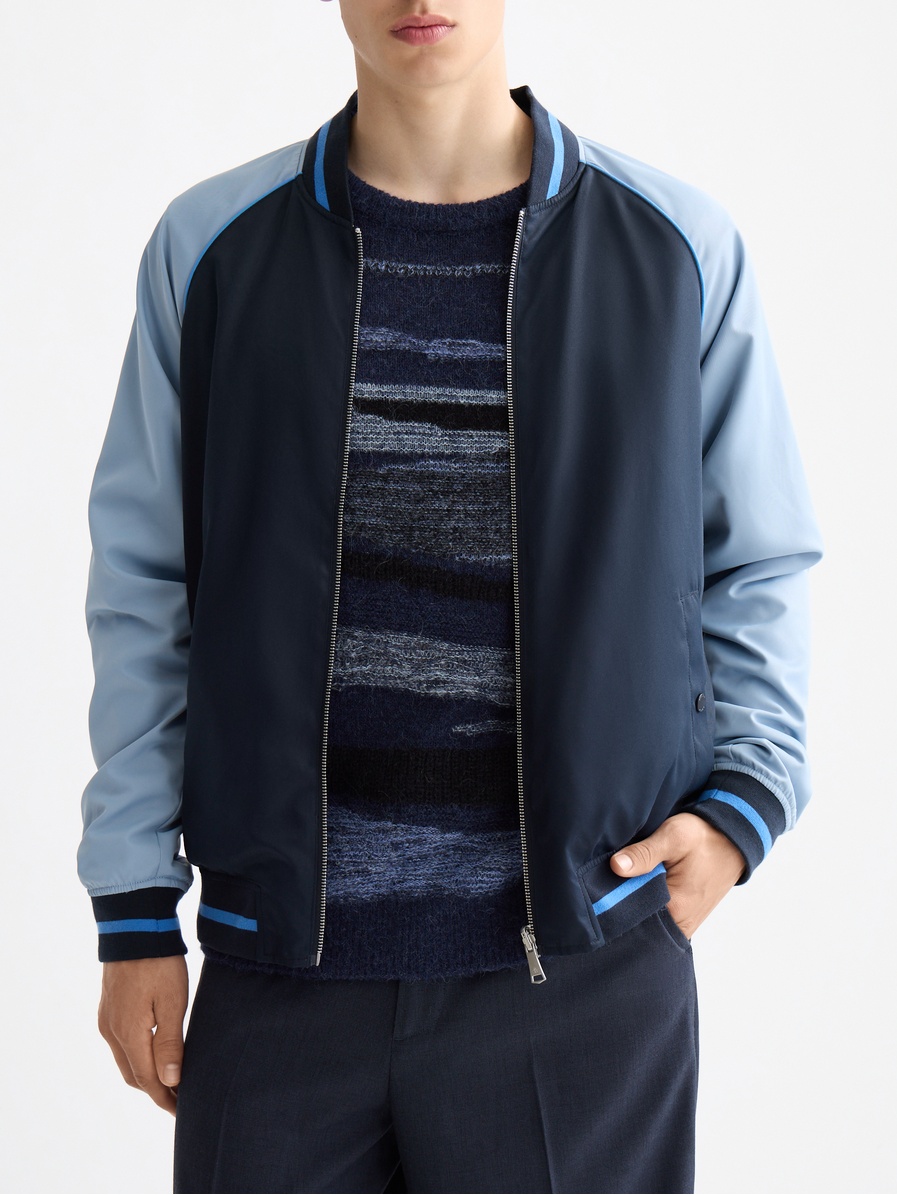 Reversible bomber