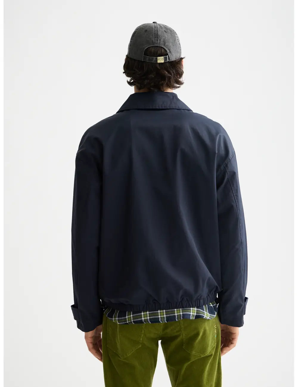 Short Trench Coat detail shot showing fabric and craftsmanship by Scotch & Soda