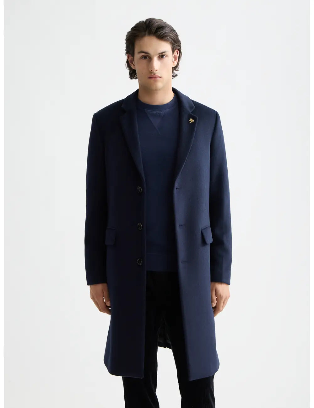 Classic Wool Coat close-up on model showing fit and detail by Scotch & Soda