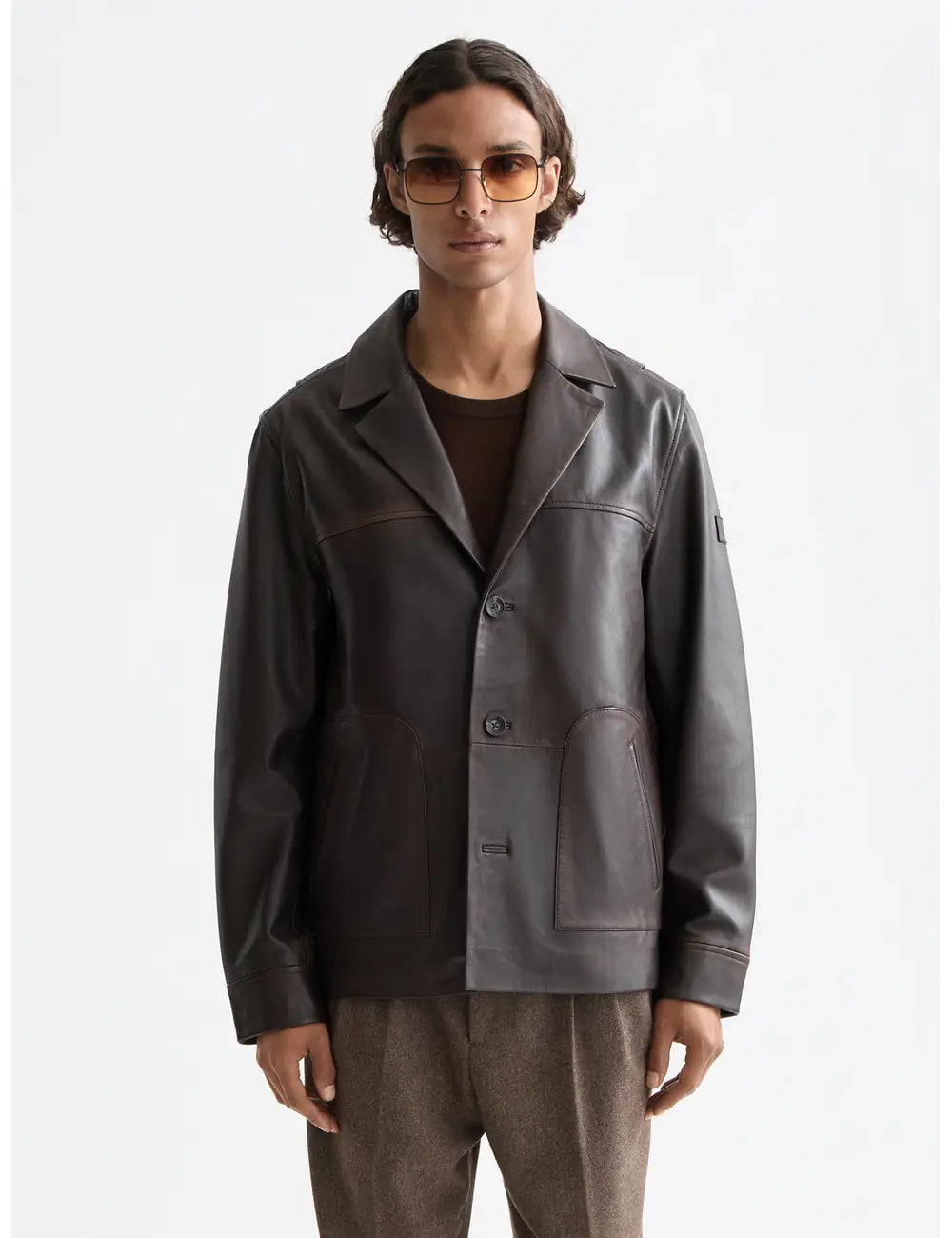 Vintage Leather Blazer Dark close-up on model showing fit and detail by Scotch & Soda