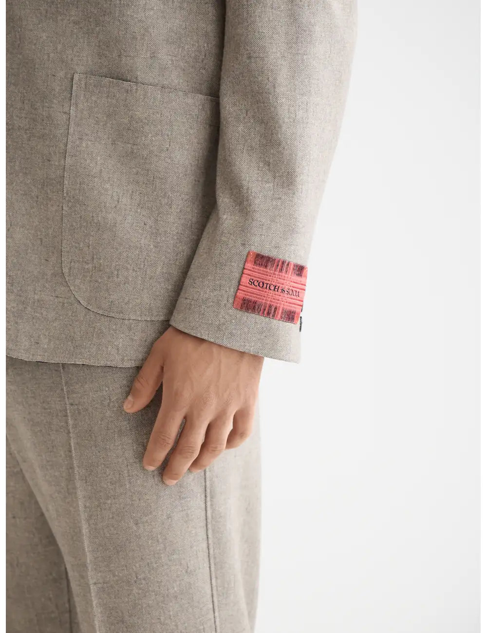 Unconstructed Melange Jersey Relaxed detail view by Scotch & Soda