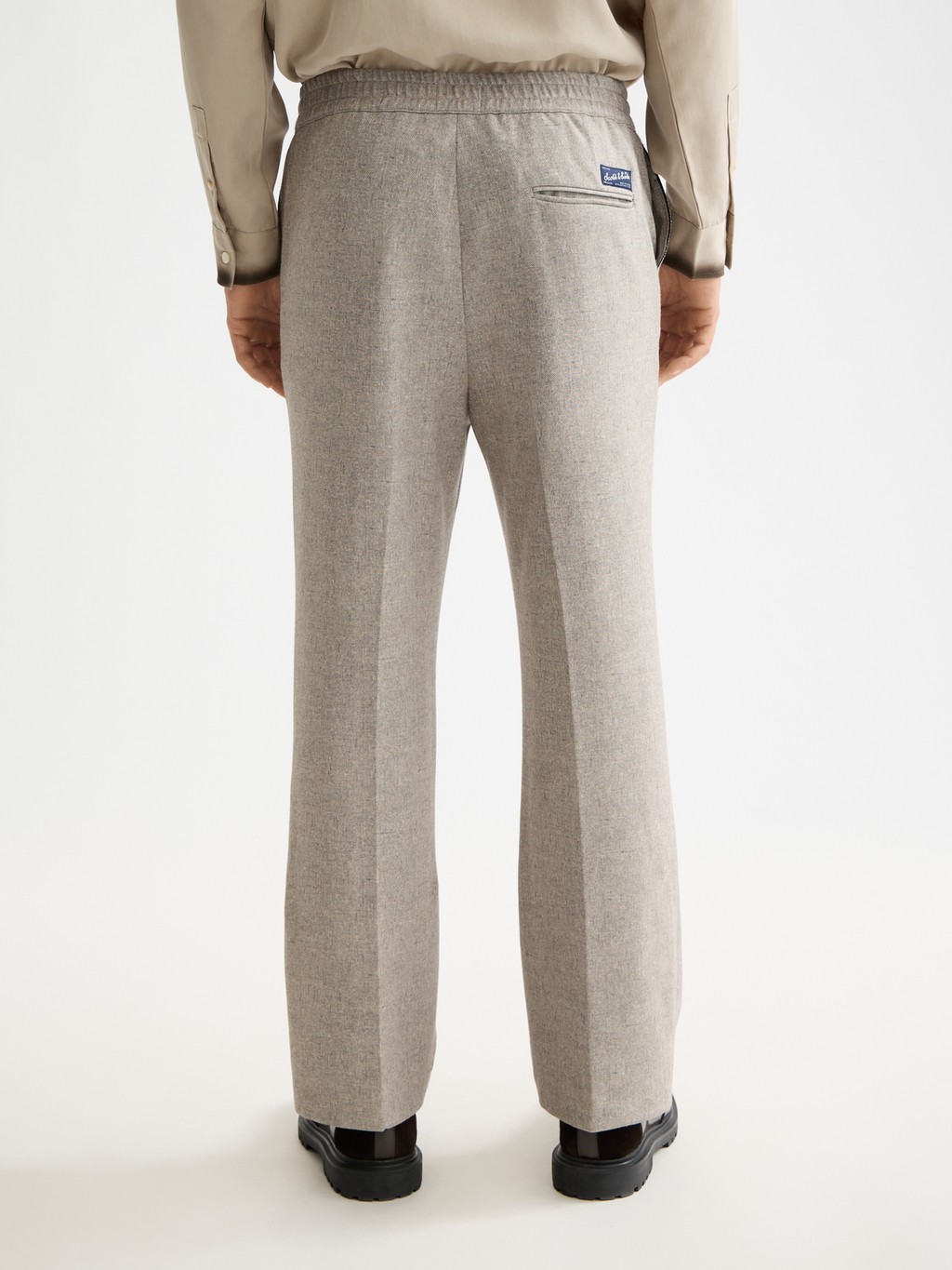 Tailored relaxed straight jogger