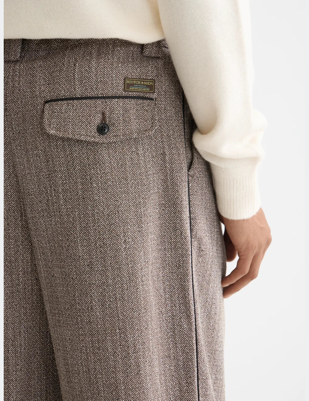 Herringbone Chino Pants detail shot by Scotch & Soda