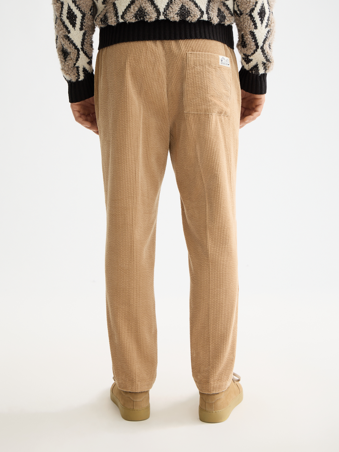 Fave Cotton corduroy loose tapered jogger