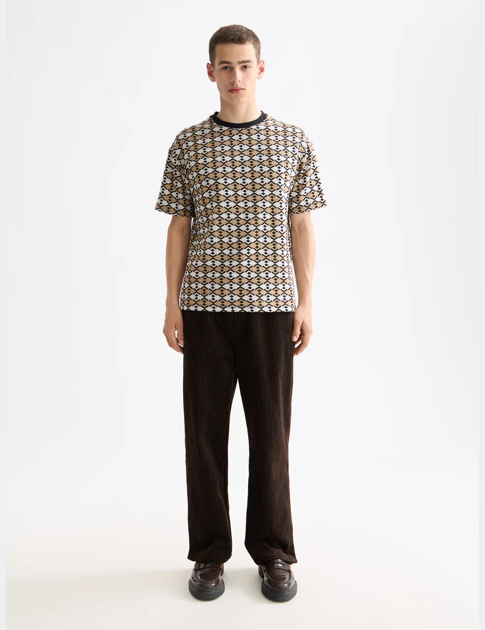 Jacquard Corduroy Jogger flat lay front view by Scotch & Soda