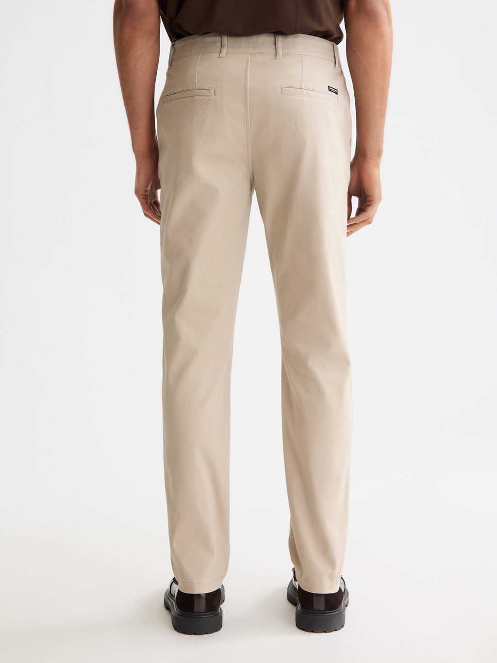 Seasonal Essentials Stuart Slim chino