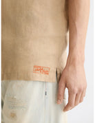 Linen Short Sleeve Shirt detail shot showing fabric and craftsmanship by Scotch & Soda