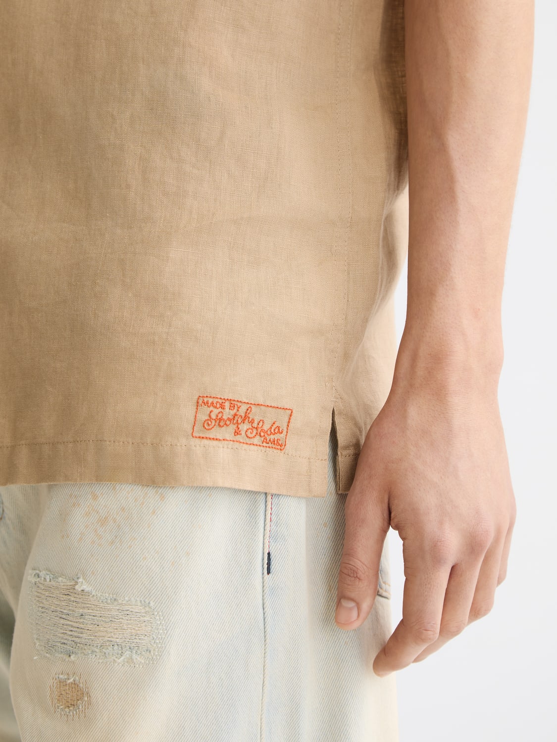 Regular Fit Short Sleeved Linen Shirt Detail - Scotch & Soda