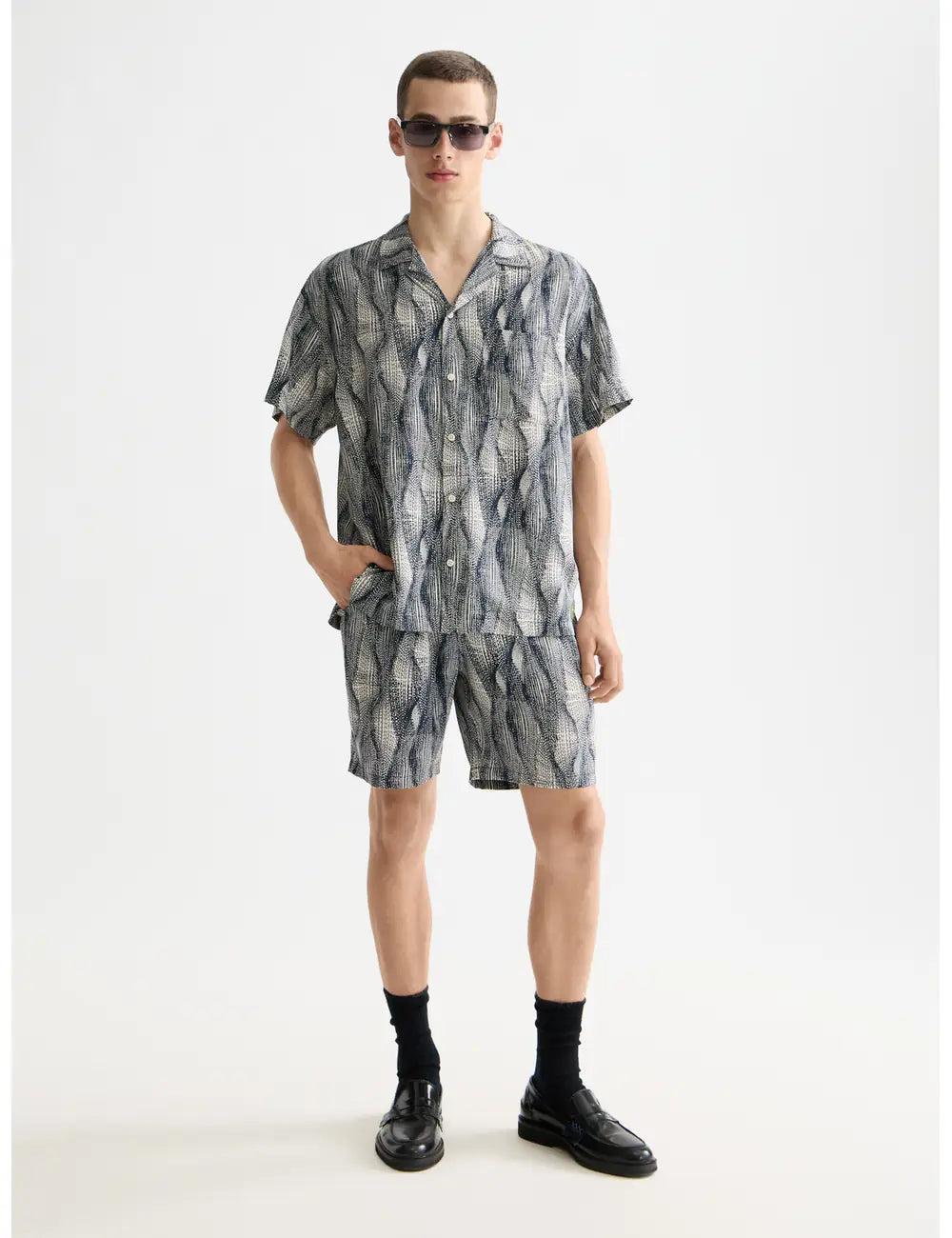 Printed Tencel Shirt full model shot showing overall fit by Scotch & Soda