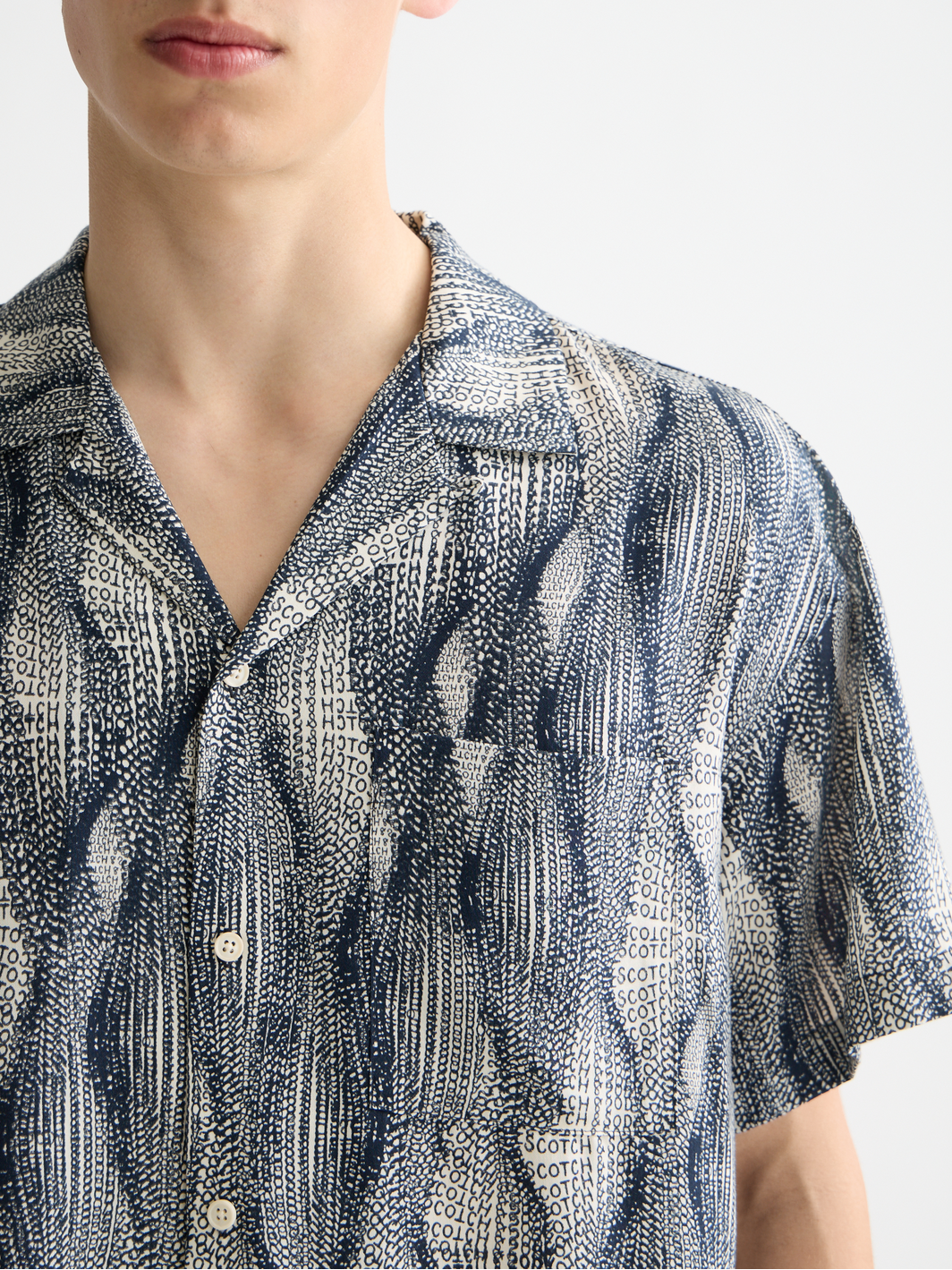Printed short sleeve shirt