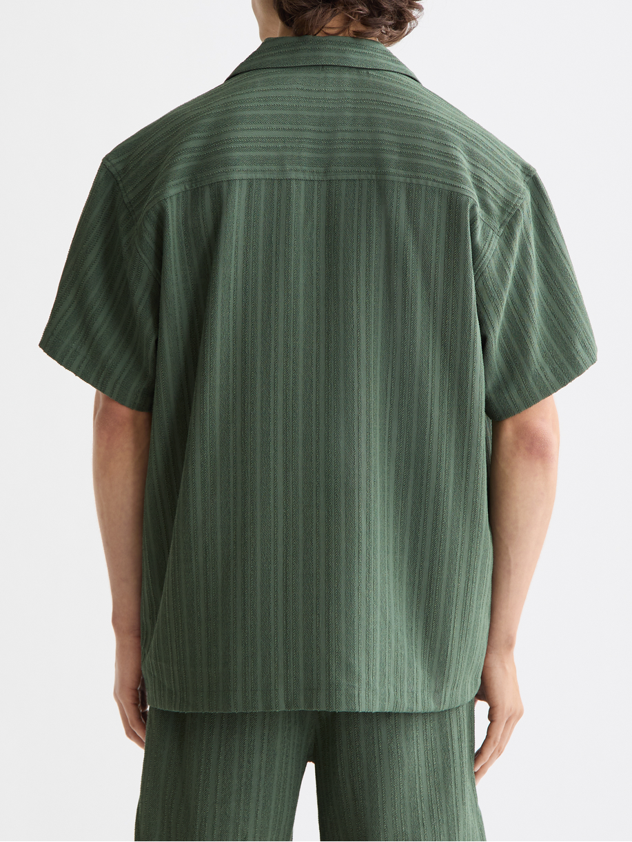 striped short sleeve shirt