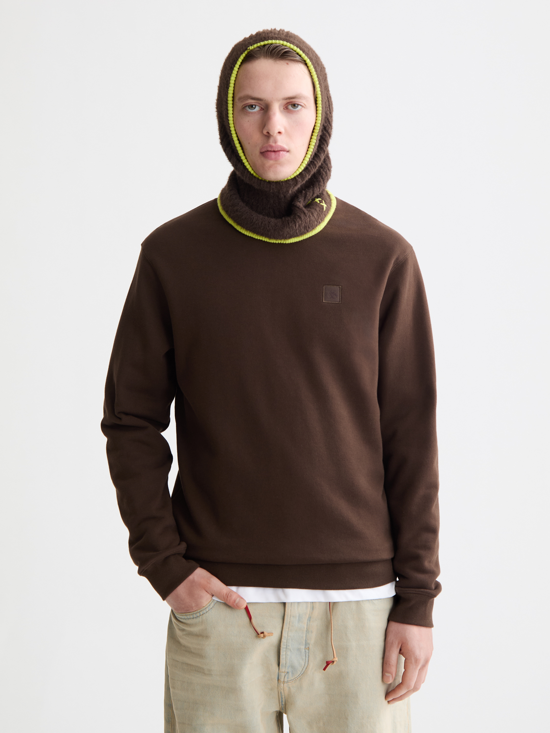 Seasonal Essentials Regular logo sweatshirt