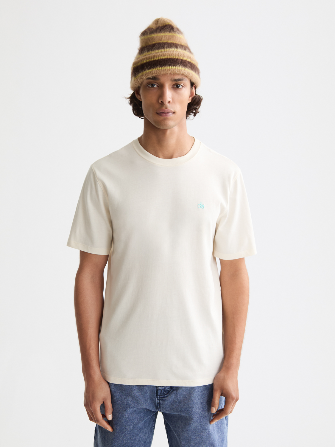 Seasonal Essentials logo t-shirt