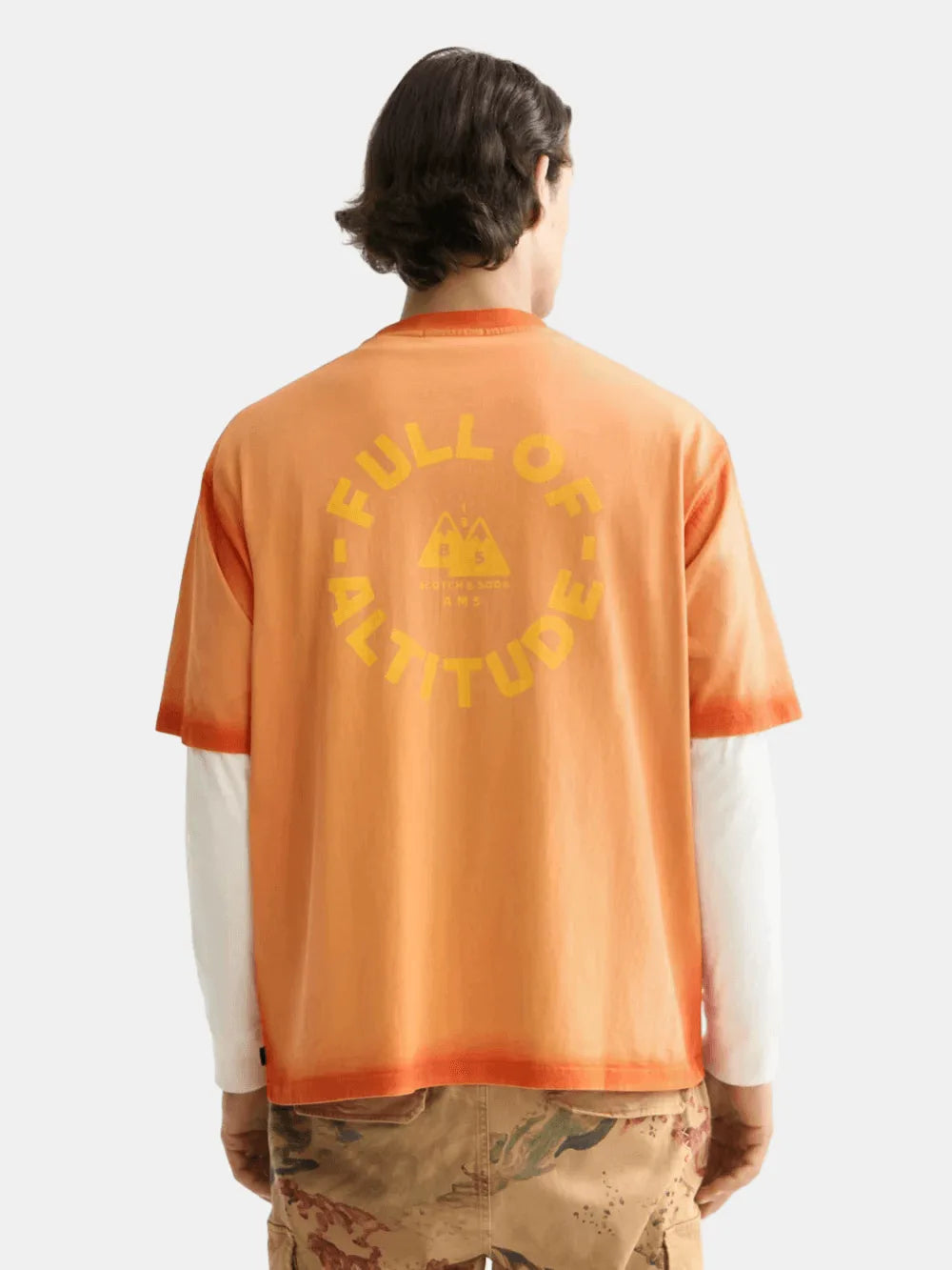 loose-fit-garment-dye-aw-t-shirt back view by Scotch & Soda