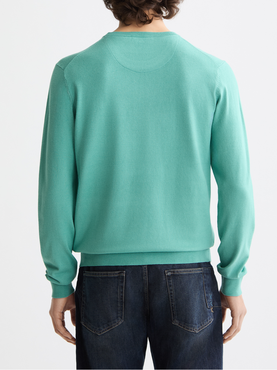 Seasonal Essentials blend crewneck