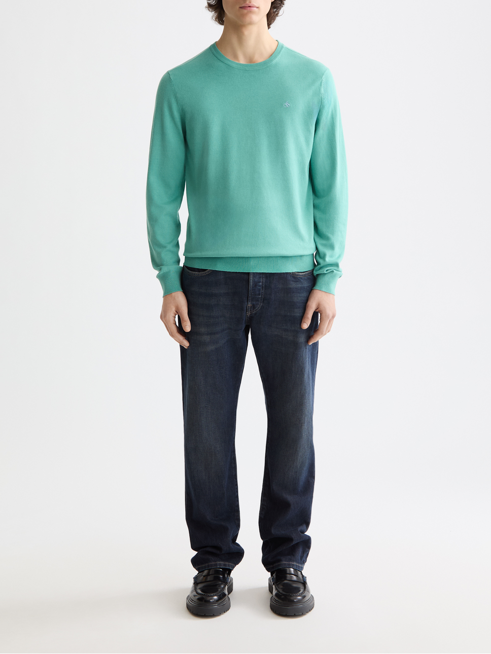 Seasonal Essentials blend crewneck
