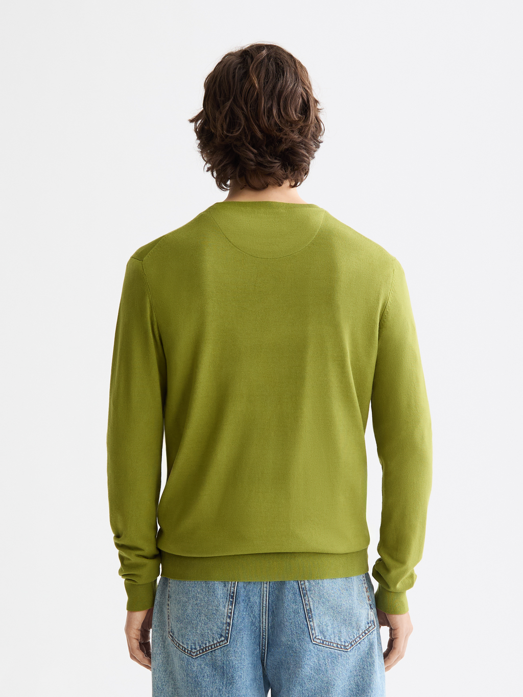 Seasonal Essentials blend crewneck
