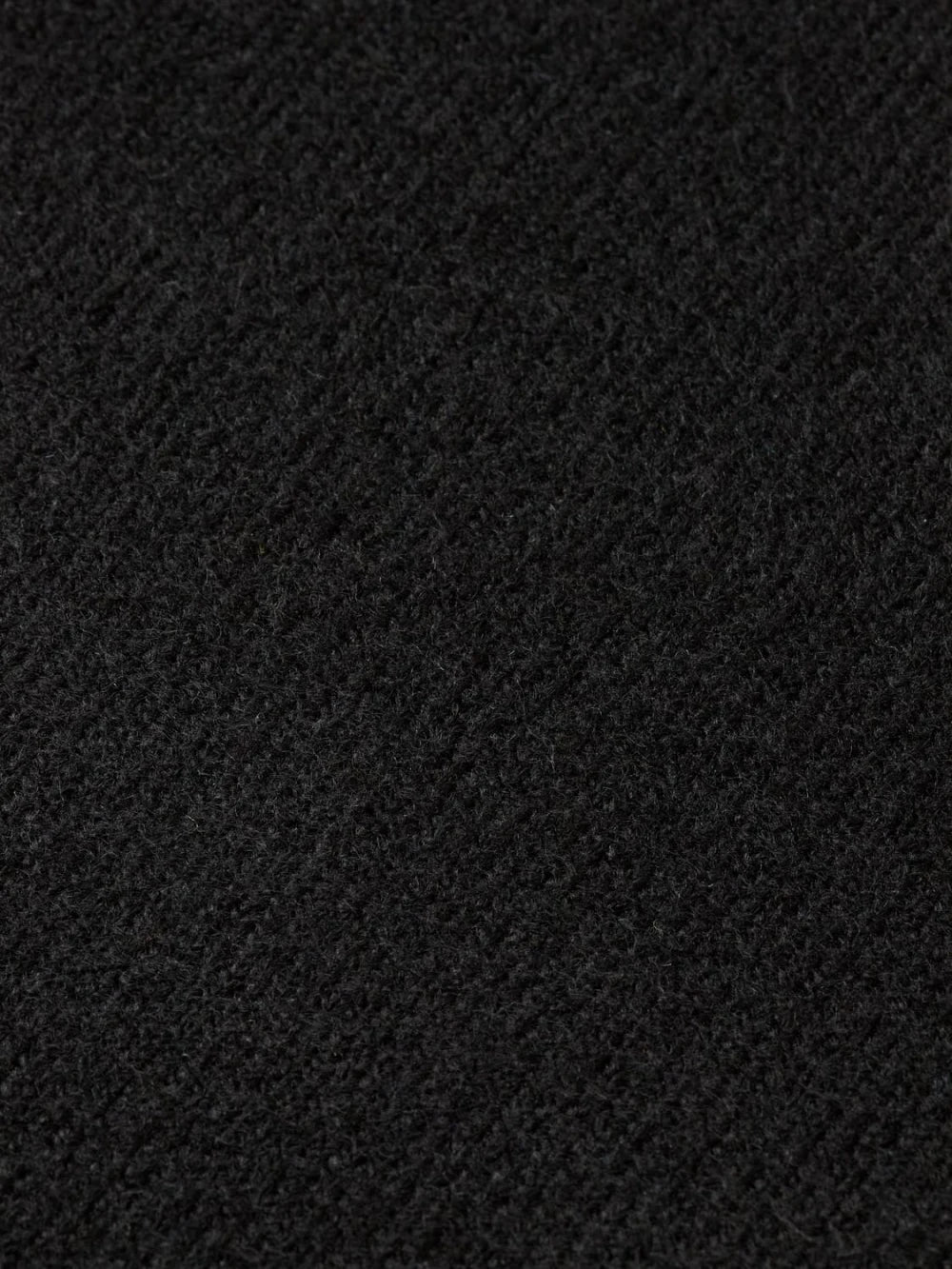 soft-knit-regular-fit-crew-neck detail shot by Scotch & Soda