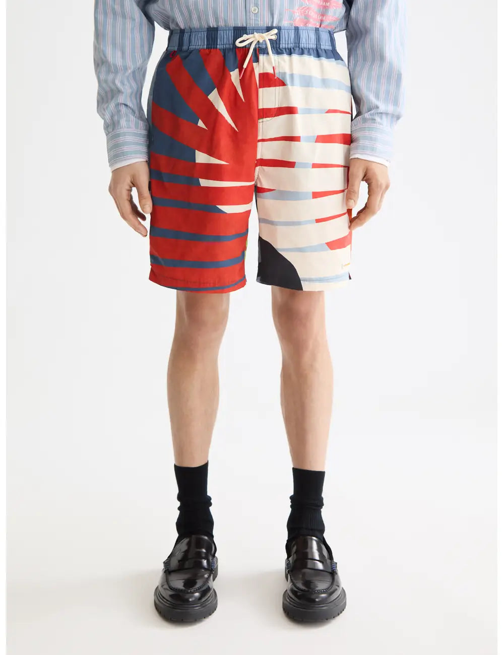 Printed Swim Shorts close-up on model showing fit and detail by Scotch & Soda