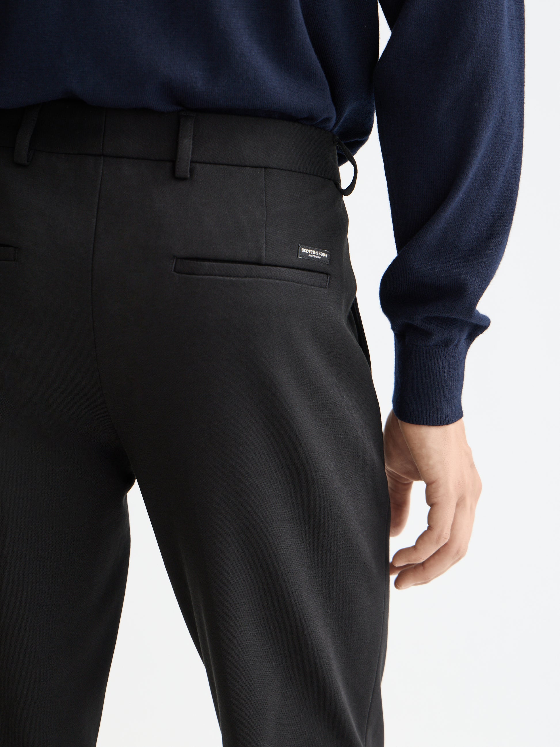 Mott tailored knitted yarn dyed chino