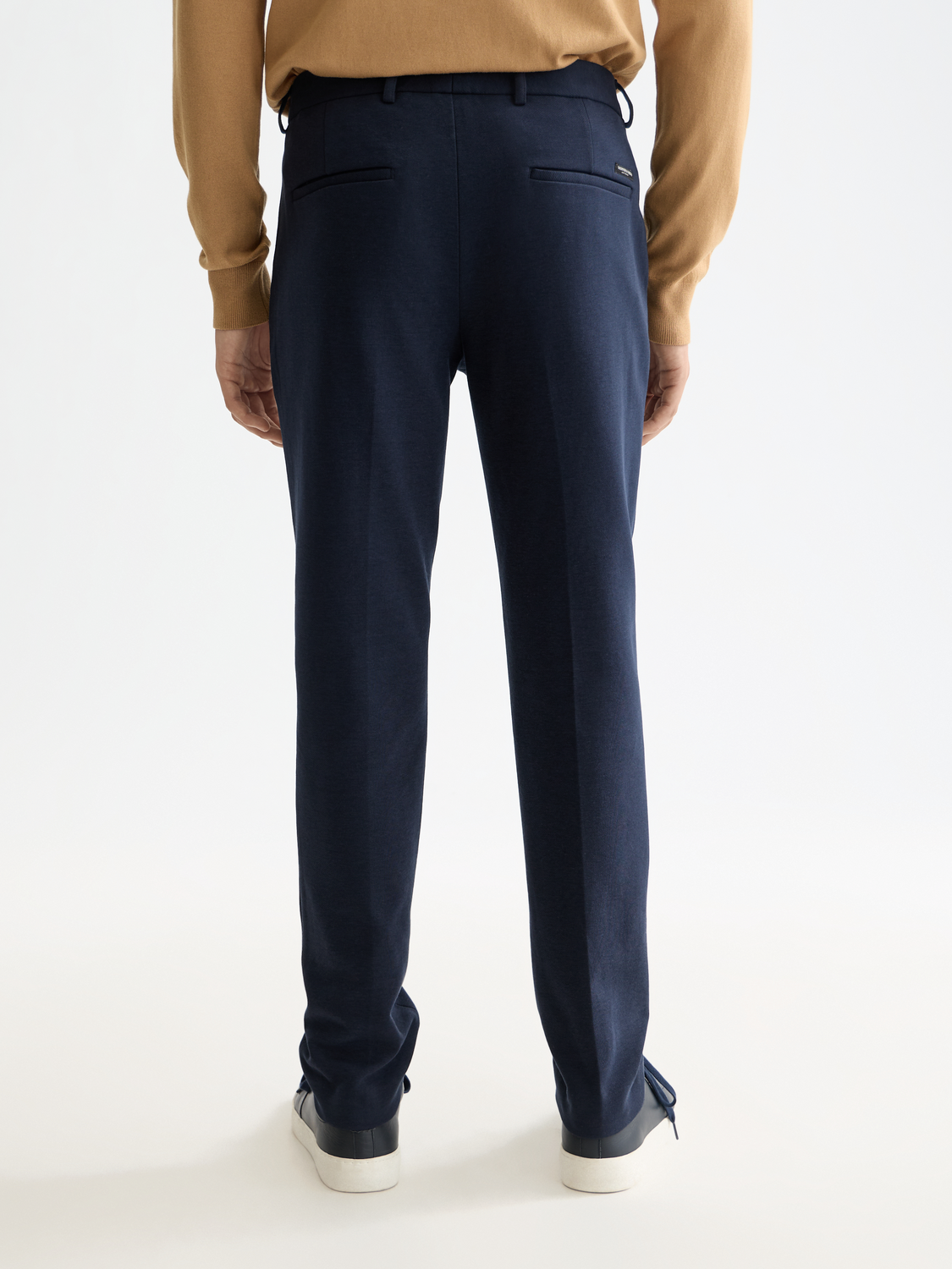 Mott tailored knitted yarn dyed chino