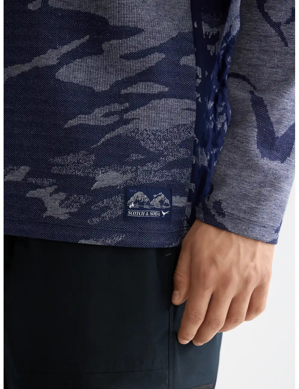 Relaxed Fit Knit detail view by Scotch & Soda