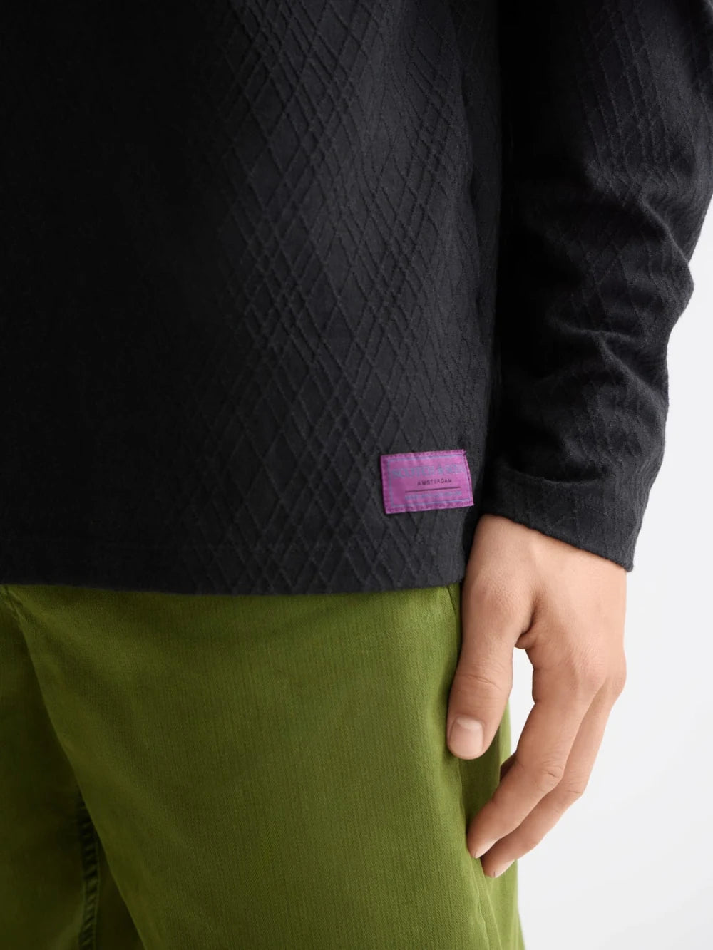 relaxed-fit-jacquard-knit-t-shirt detail shot by Scotch & Soda