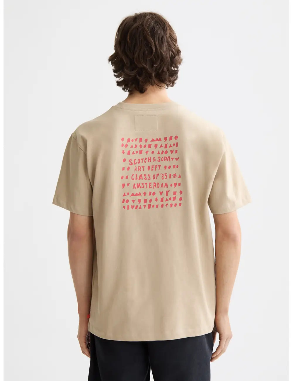 Relaxed Artwork Tee detail shot showing fabric and craftsmanship by Scotch & Soda