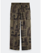 Baggy Cargo Pants detail shot by Scotch & Soda