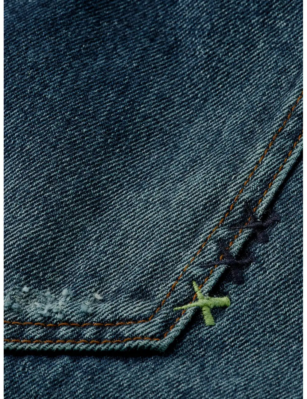 Dean Loose Tapered detail view by Scotch & Soda