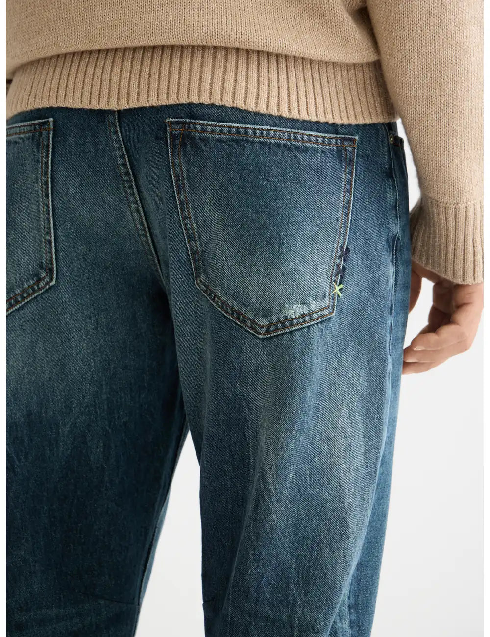 Dean Loose Tapered detail view by Scotch & Soda