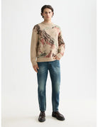 Dean Loose Tapered full model shot showing overall fit by Scotch & Soda
