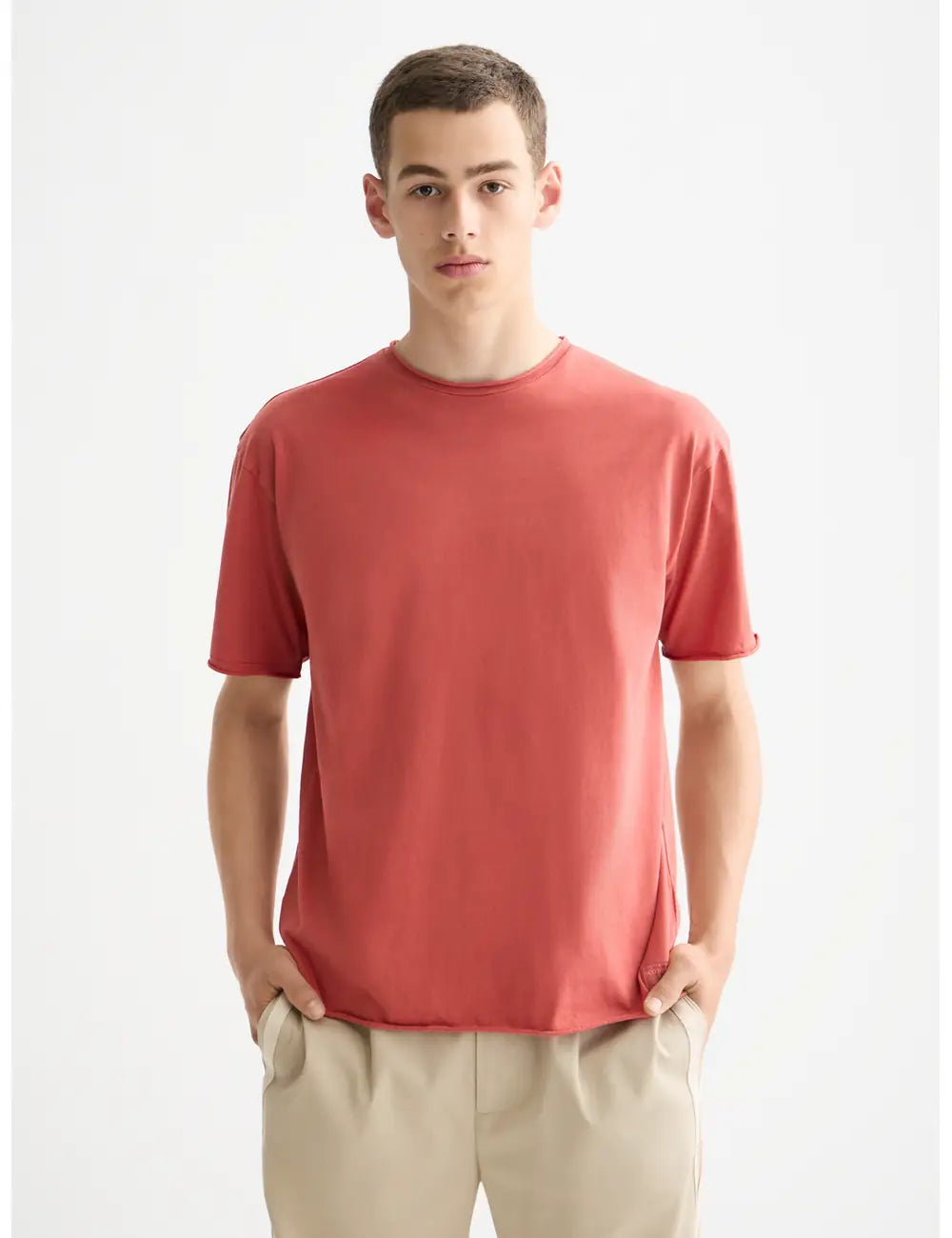 Raw Edge T Shirt close-up on model showing fit and detail by Scotch & Soda