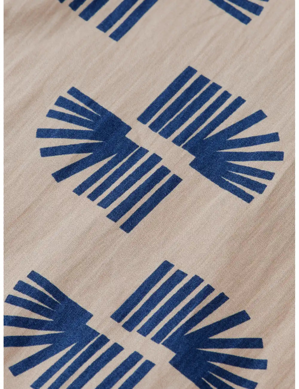 Slim Fit Printed Shirt detail view by Scotch & Soda