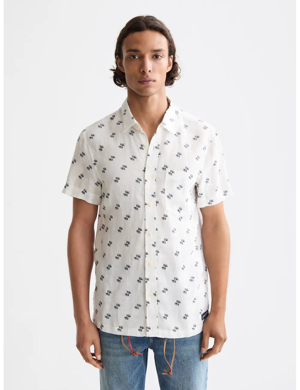 Printed Shirt White close-up on model showing fit and detail by Scotch & Soda