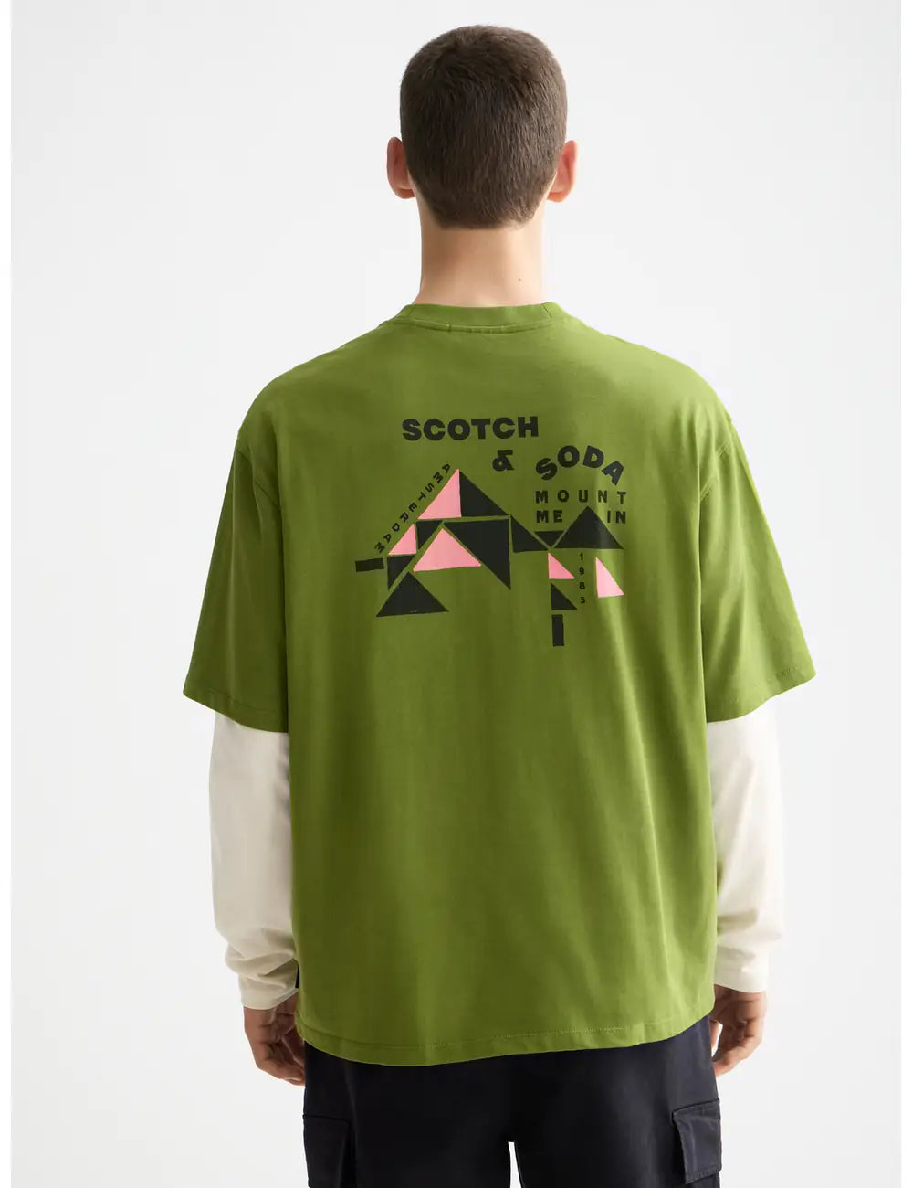 Loose Fit Artwork Tee detail shot showing fabric and craftsmanship by Scotch & Soda