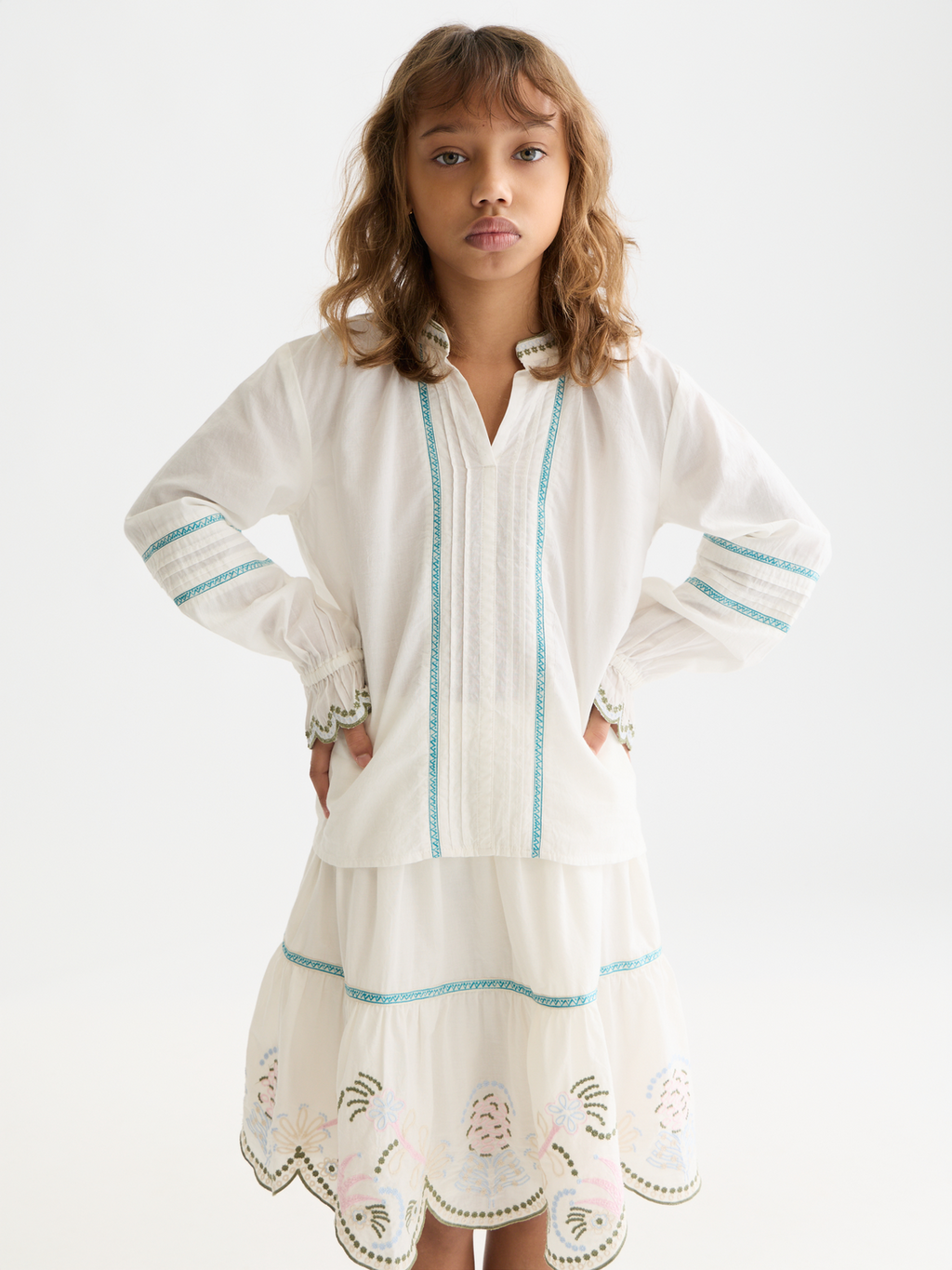 Girls Embroidered long-sleeve cotton shirt