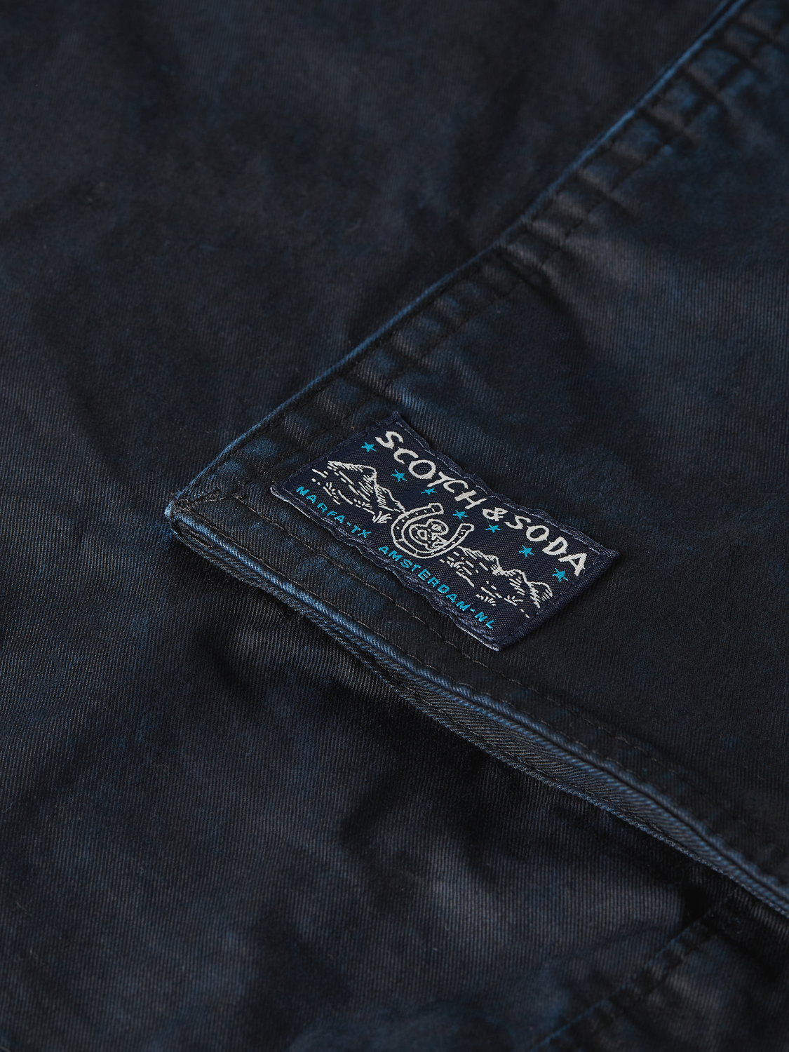 Washed cargo bermuda shorts
