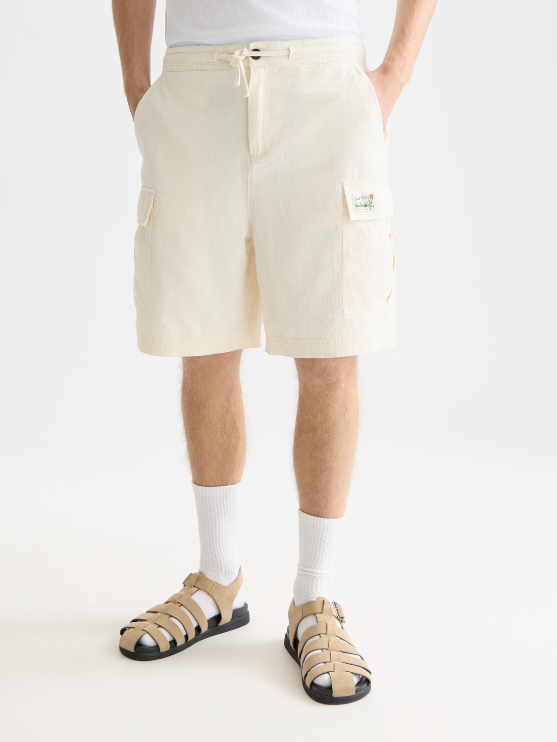 Linen-blend relaxed cargo bermuda shorts